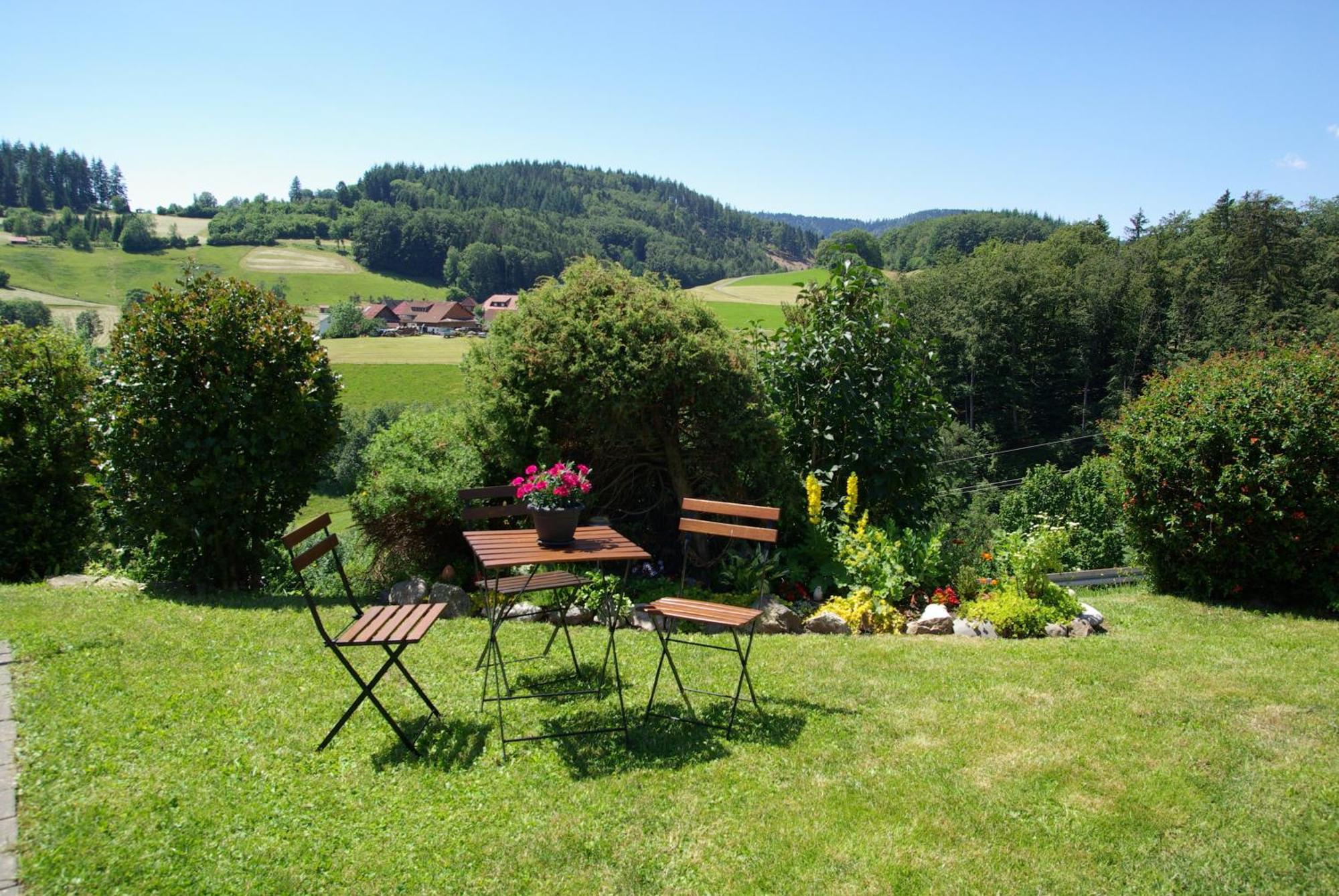 Apartmán Haus Foehrenbach Schonenberg Exteriér fotografie